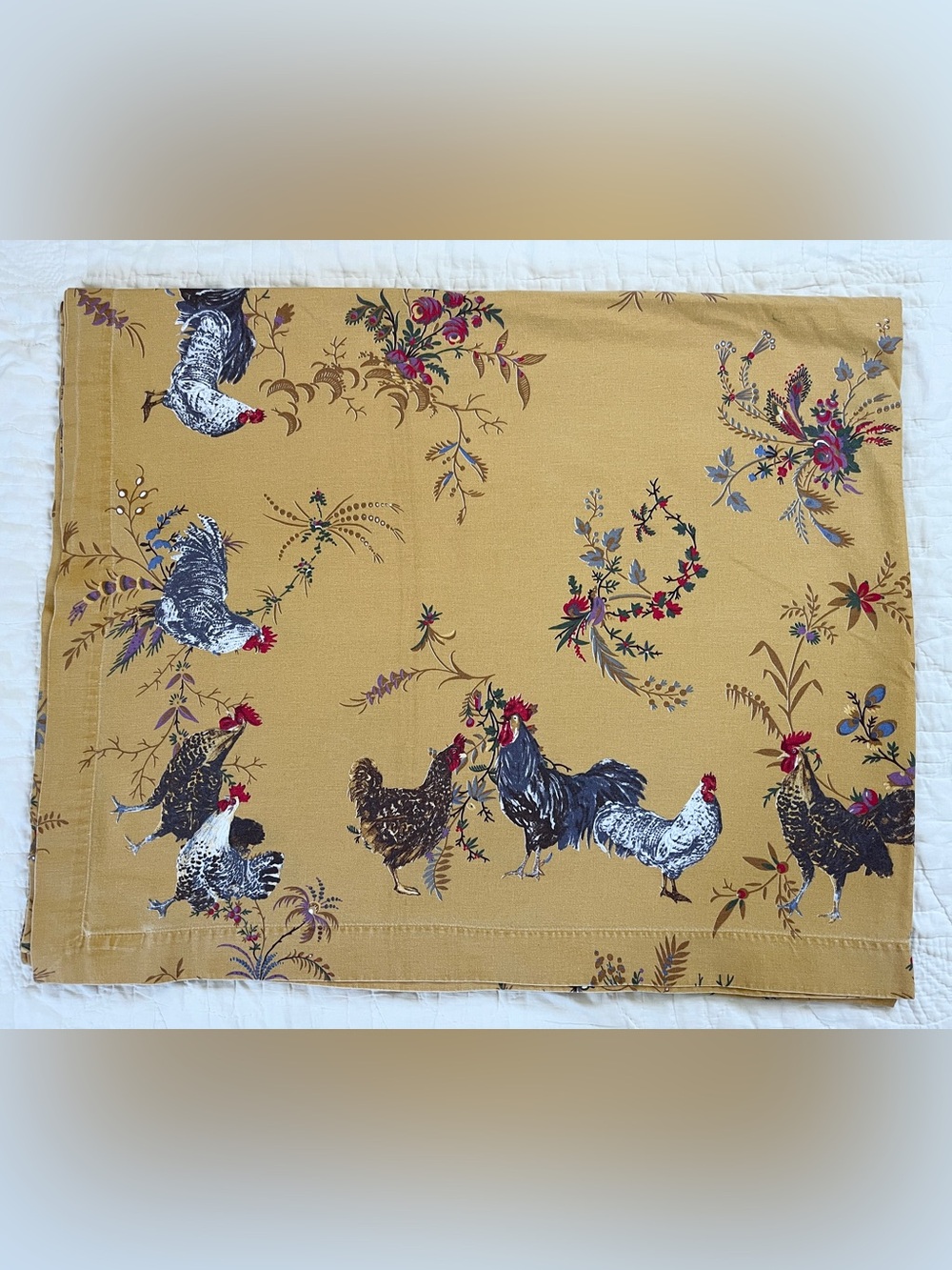 Vtg Williams Sonoma Marc Lacaze Tablecloth 70 x 108 Gold Chicken Rooster Fall